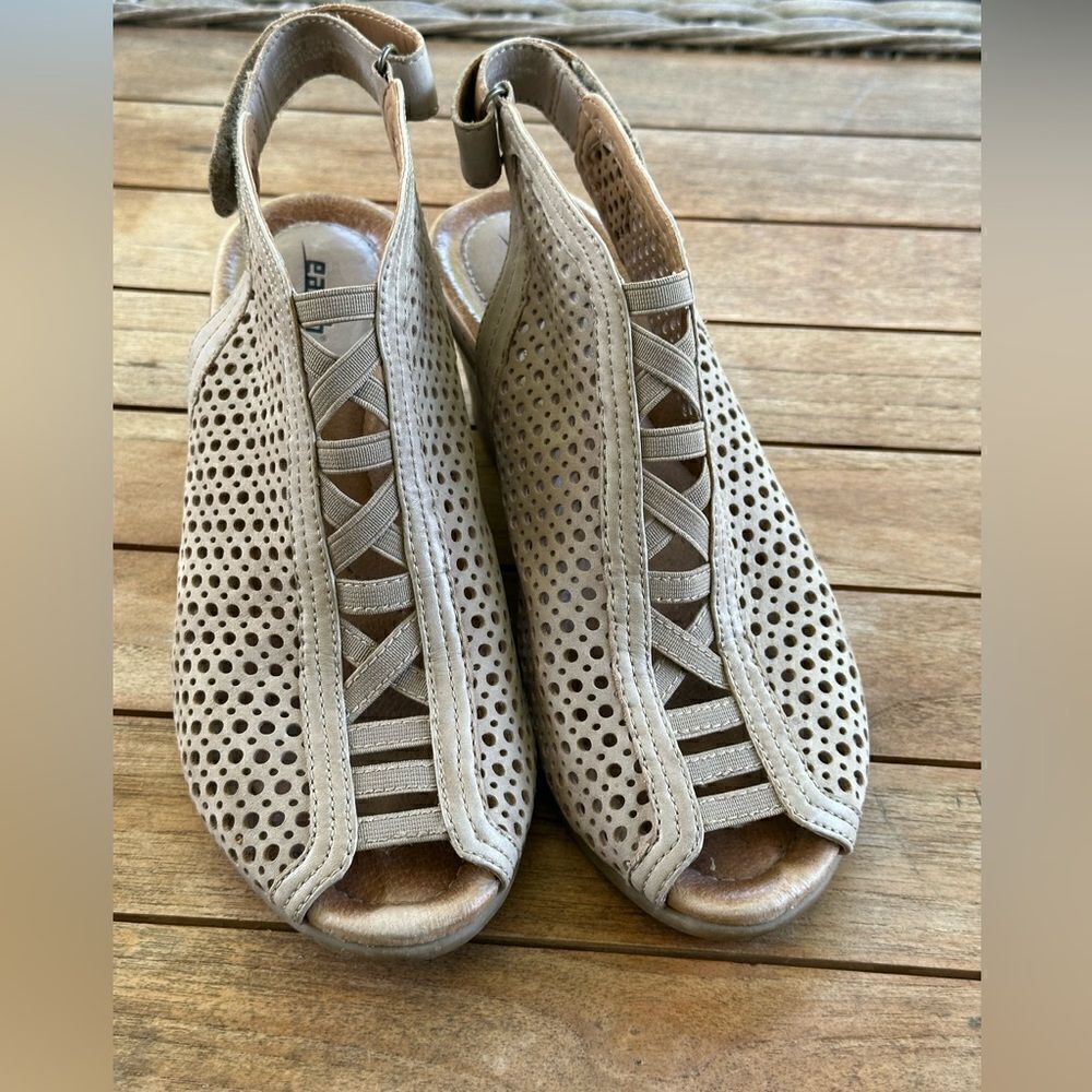 Earth Taupe Calla PerforatedLeather Peep-toe Slingback Sandal 7.5